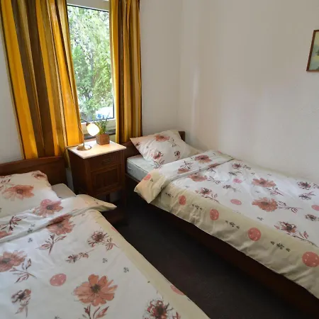 Homely In With Terrace Apartment Schin op Geul