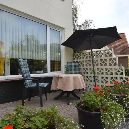 Homely In With Terrace *